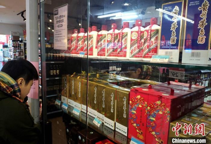 茅台跌了！回收商：“这次是暴跌，不只是因为淡季”