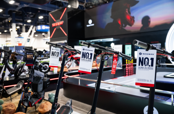 九号公司现身 CES 2025，持续深化全球市场布局