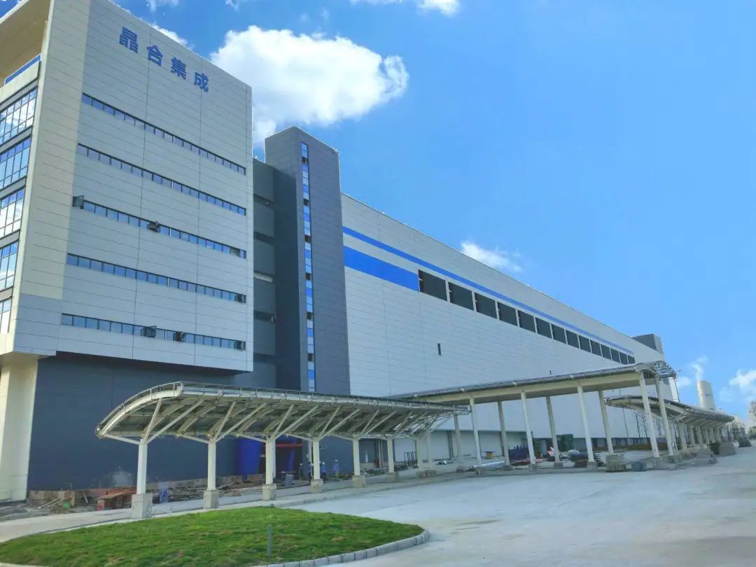 半导体市场回暖 晶合集成营收、净利同比双增