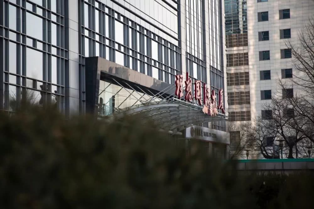 理想国际大厦：与新浪百度ofo有关的闪亮日子