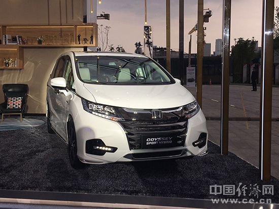 MPV半年考：宋MAX销量腰斩 奥德赛抢跑混动