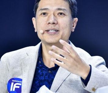 李彦宏也来做直播了，站台百度直播，认为直播非常有意思