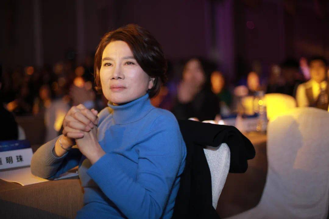 对话董明珠：中国制造要使用中国标准 格力准备开始发力手机