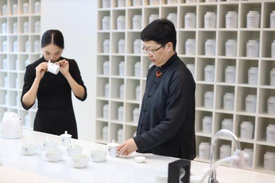 新鲜白茶原来可以当下就喝