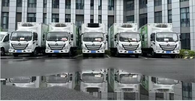 燃擎护航体育盛事，“冷链一哥”欧马可闪耀蓉城