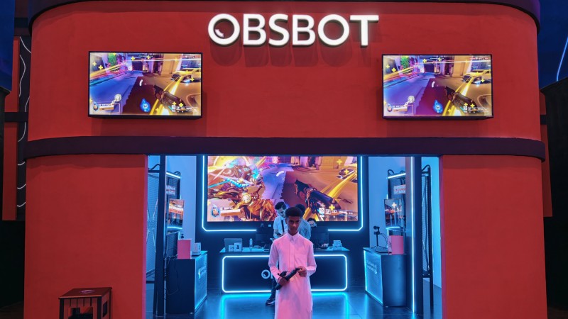 大型赛事直播系统升级：OBSBOT 寻影在 EWC 电竞世界杯给出“标准答案”
